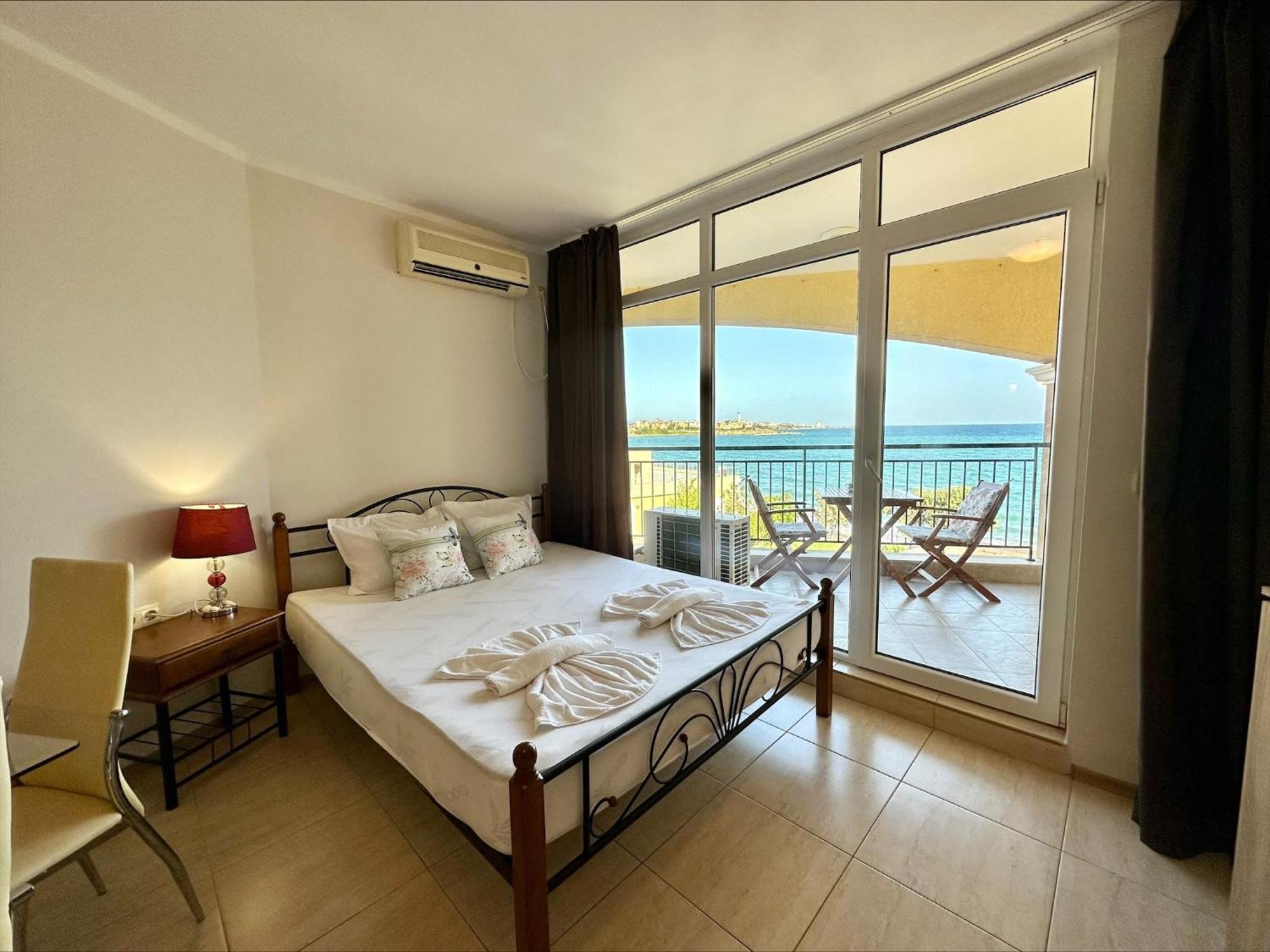 Menada Grand Resort Apartments Aheloy Værelse billede